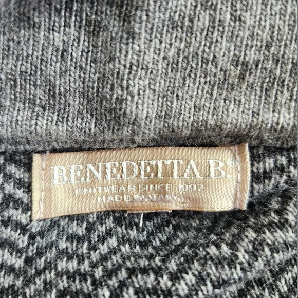 Benedetta B Cardigan - Picture 4 of 8